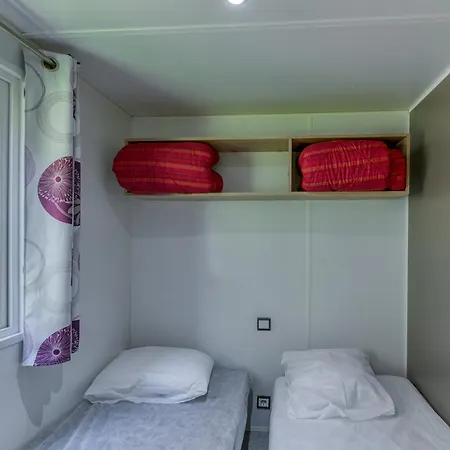 Camping L'imprevu *